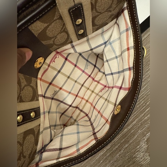 Coach Signature Heritage stripe Tote Bag - Picture 6 of 16